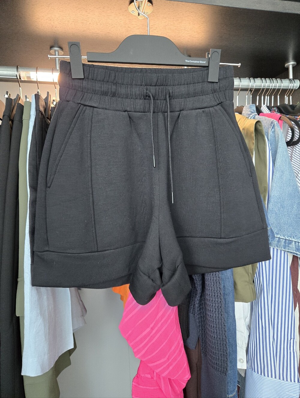 Varley Black Elastic Waist Athletic Shorts